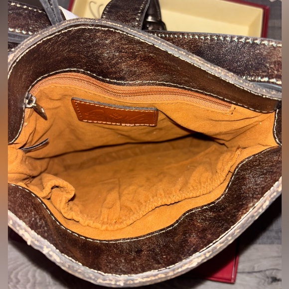 🐬Patricia Nash Venezia Tooled Crossbody Bag - Picture 7 of 10